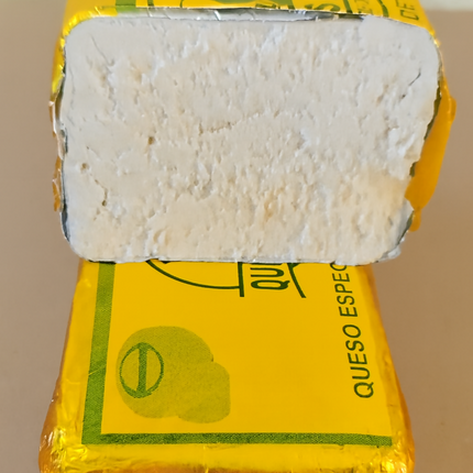 Queso doble crema de Chiapas de papel amarillo