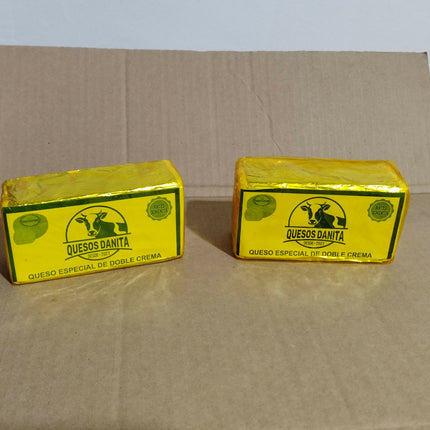 Queso doble crema de Chiapas de papel amarillo