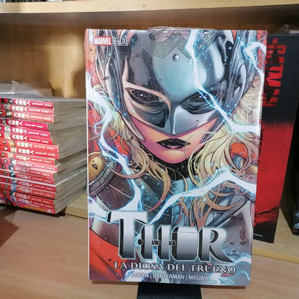 Cómic Thor La Diosa Del Trueno Marvel Pasta Dura Deluxe